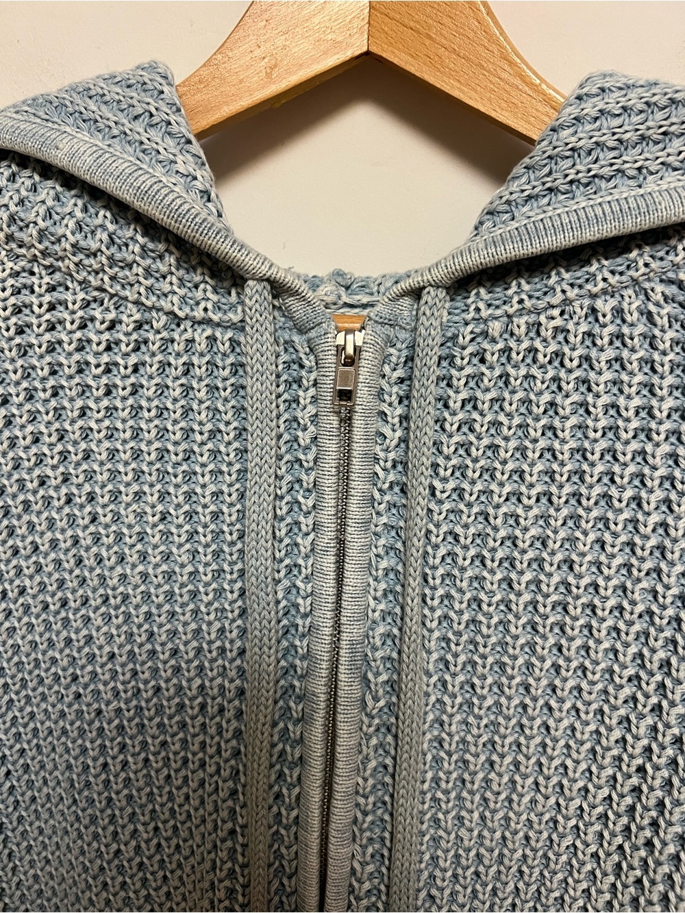 Haute Hippie Style Cropped Knit Zip-Up Hoodie – Blue – Size L – 100% Cotton - Picture 4 of 5